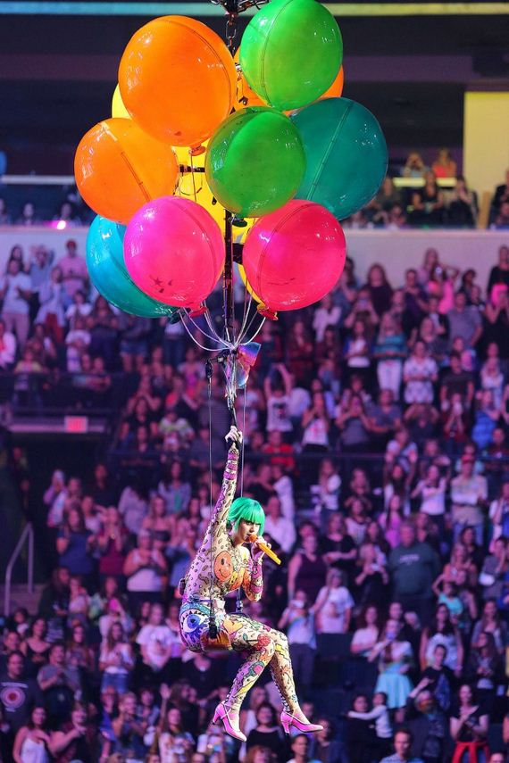Katy-Perry-Concert-Photos -Prismatic-tour
